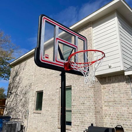Dallas 4Br Large Yard W Hot Tub , Fire Pit And Basketball Hoop Exteriér fotografie
